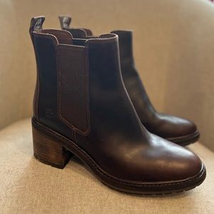 Women’s Timberland Brown Leather Slip on Boots